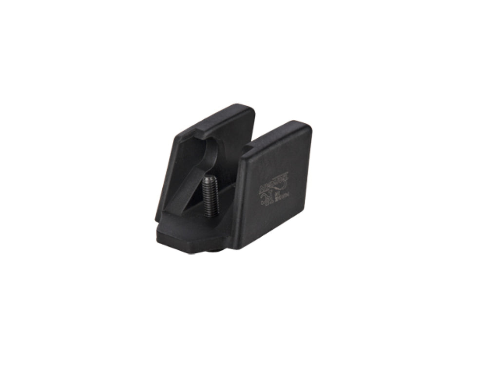 Chapa Cofre Derecha / izquierda Superior TYI 002-1609-01