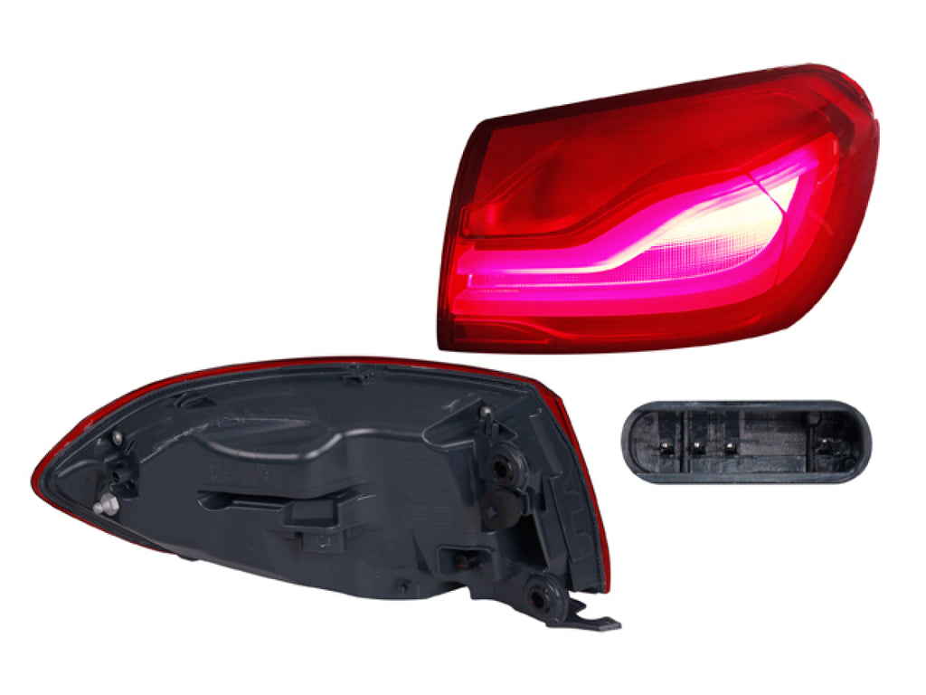 Calavera Exterior Derecha RADEC 017-0322-04