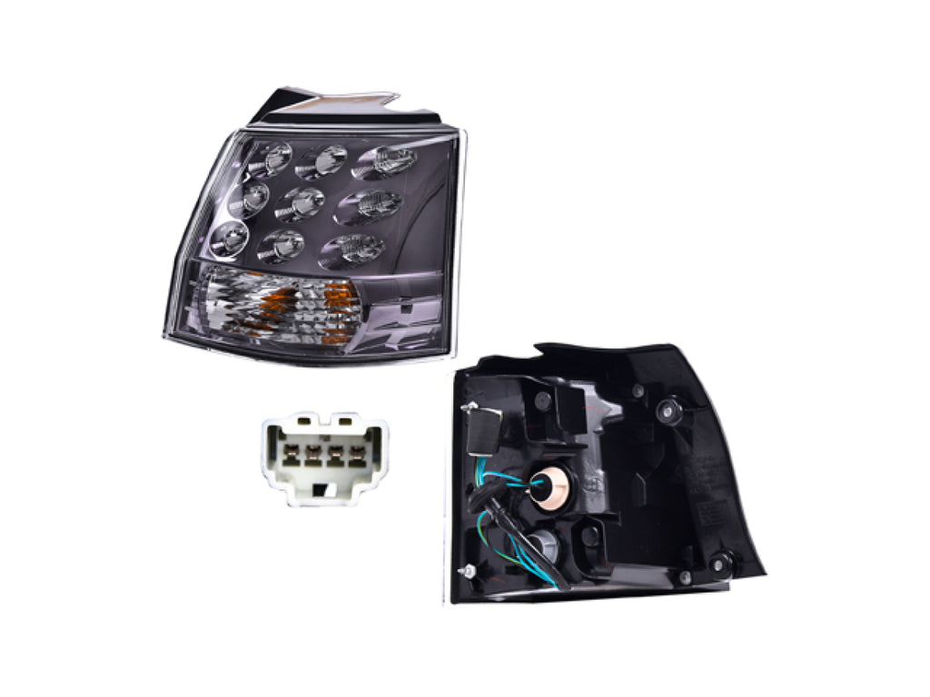 Calavera Exterior Derecha DEPO 017-2208-06