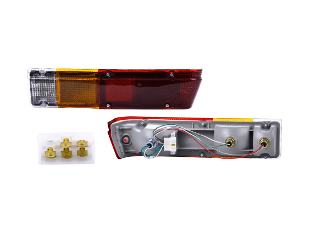 Calavera Derecha DEPO 017-2326-00