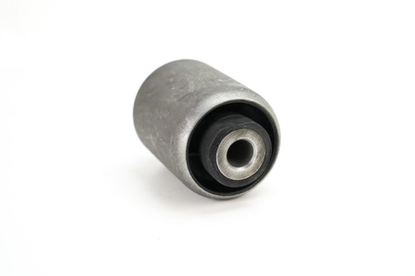 Buje Inferior Trasero Buje Grande GROB 3025041