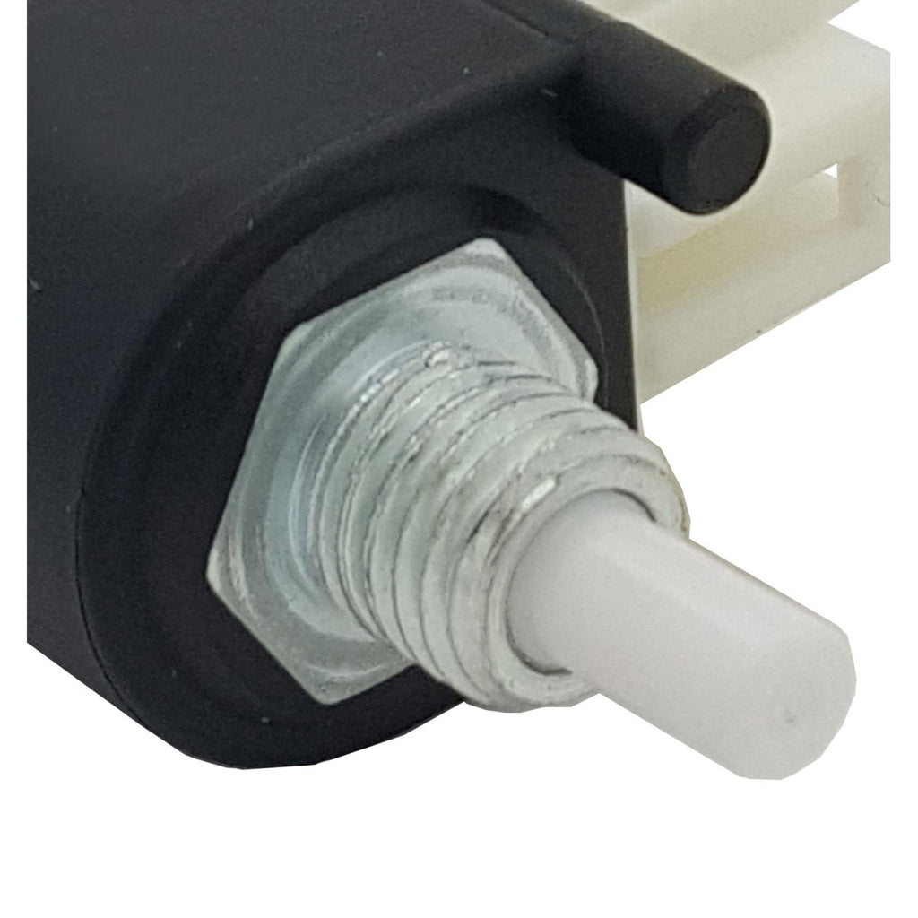 Interruptor Posición del Pedal Clutch ORIGINAL ENGINE MANAGEMENT 8853