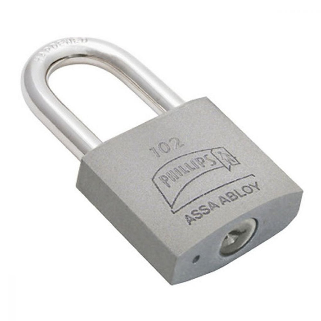 Candado de Hierro 38 mm Gancho Largo - P7 102GL