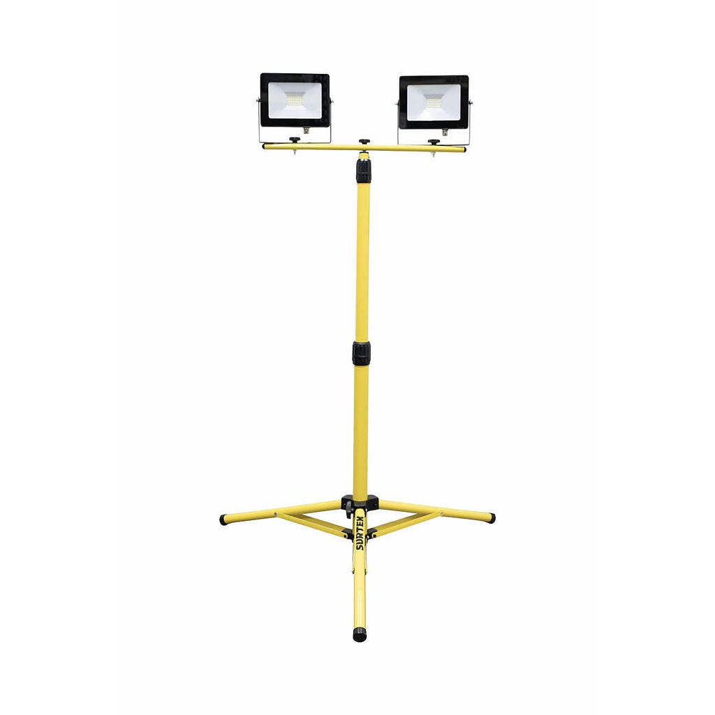 Reflector de Led de Pedestal 2 X 20w 6500k 100-240v Altura 213 mm Cable 1.6 mt