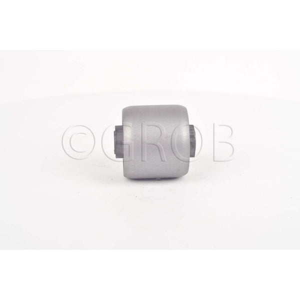 Buje Trasero con Casquillo GROB 4025015